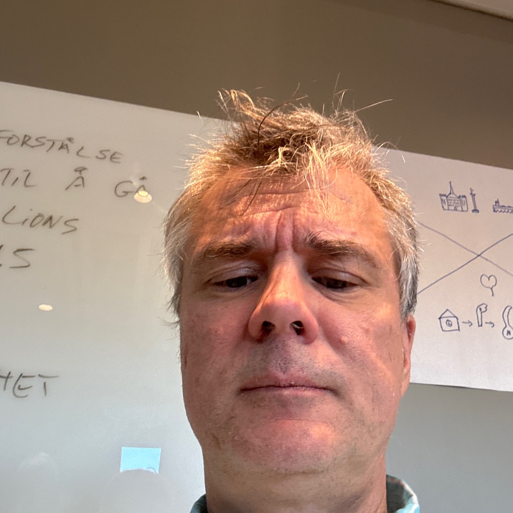 Niklas Karl Oskar style=